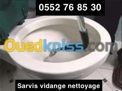Camion Nettoyage Dėbouchage Vidange
