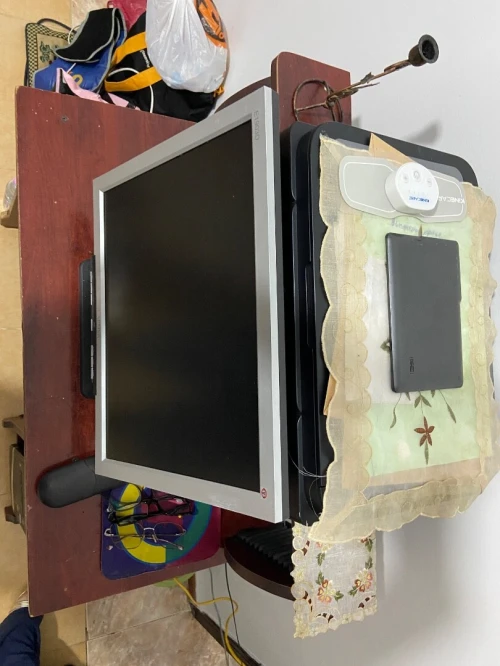 Table plus television