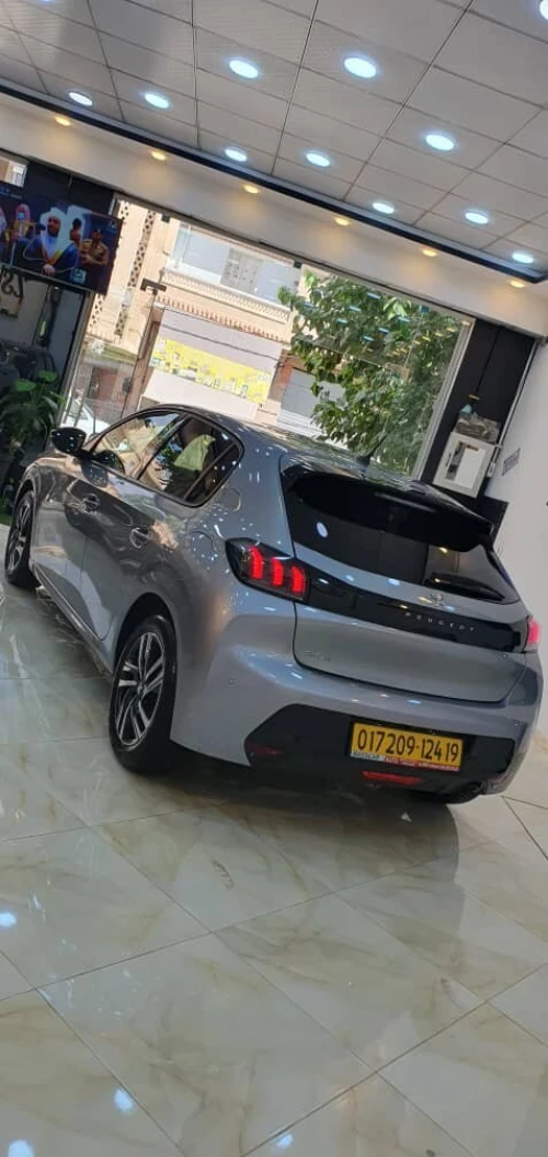Peugeot 208 2024 Allure Pack