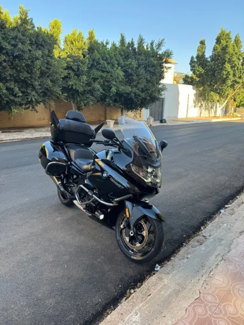 BMW K1600 2022