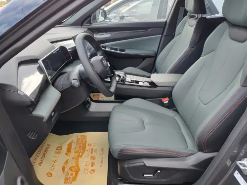 Geely Starray 2025 1.5 L 181 CV BVA