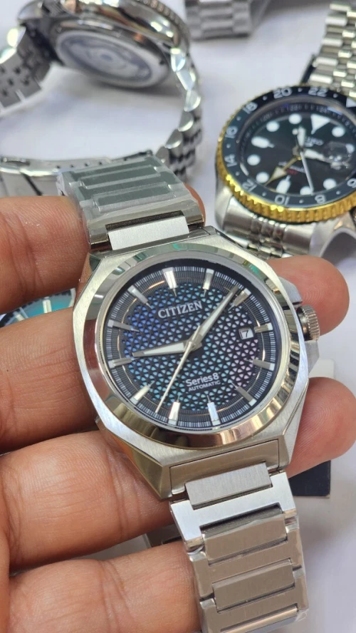 Citizen serie 8