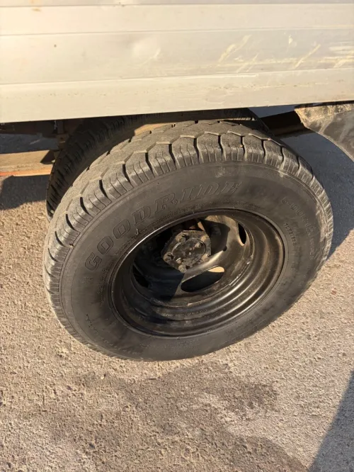 Kia K2700 frigo 2011