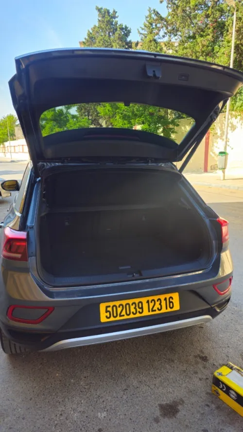 Volkswagen T-Roc 2023 Black edition