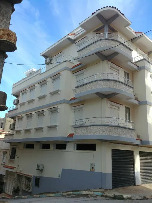 Location Appartement F4 Jijel Jijel