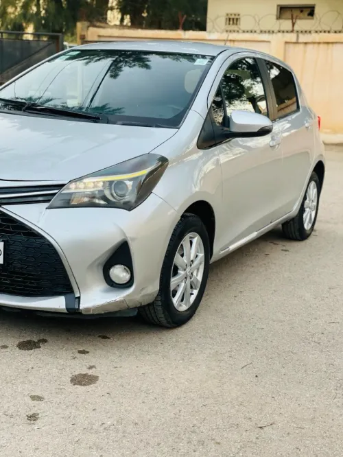 Toyota Yaris 2017 Red Edition