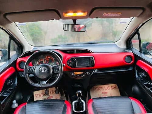 Toyota Yaris 2017 Red Edition