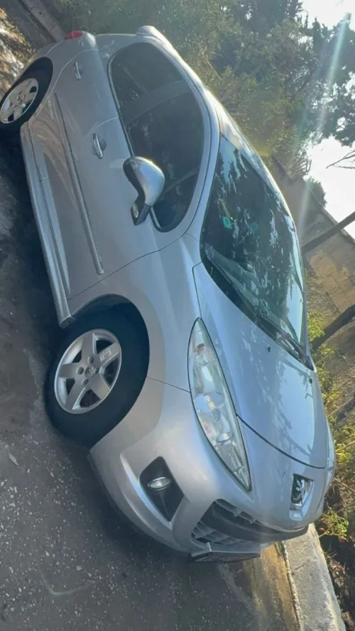 Peugeot 207 2010 