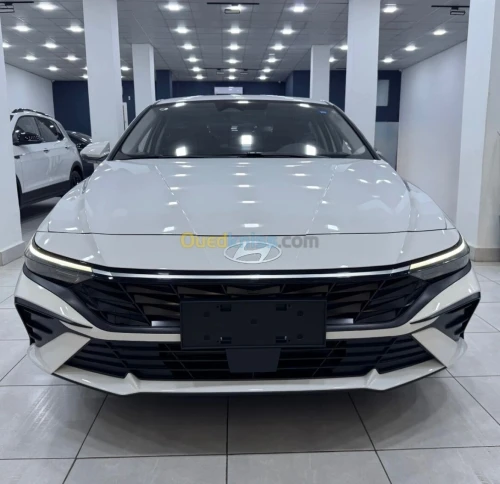 Hyundai Elantra 2025 Premium