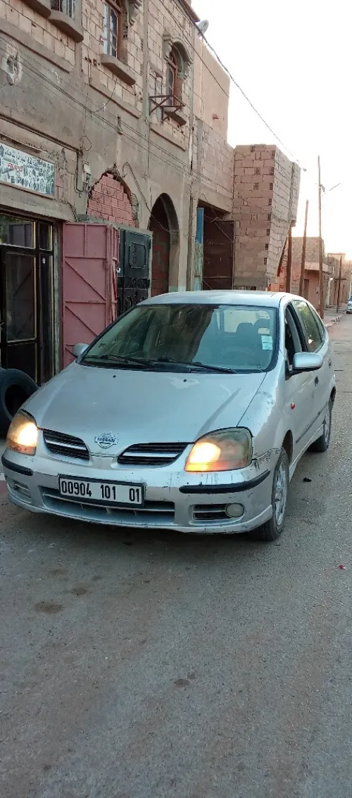 Nissan Almera Tino 2001 Almera Tino