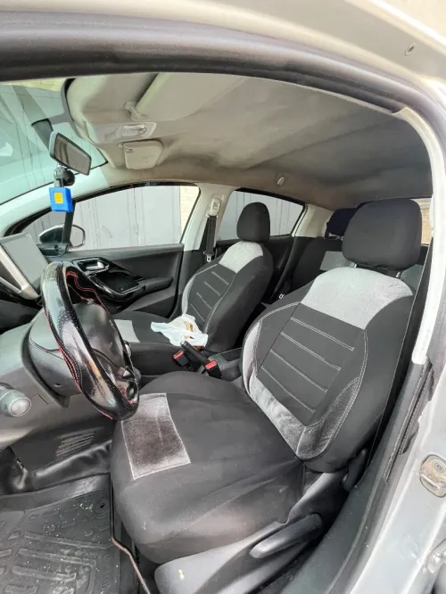 Peugeot 208 2012 208