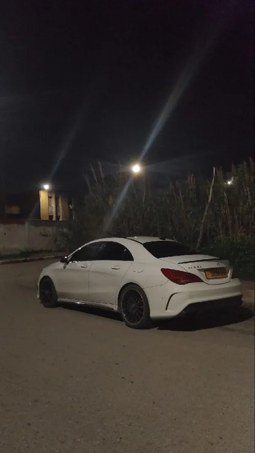 Mercedes CLA 2016 Coupé Exclusif + AMG 