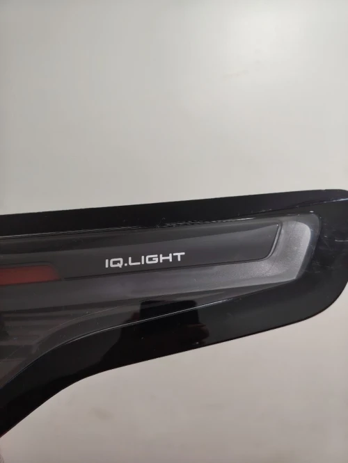 Feu stop arriere tiguan 2025 iq light droit et gauche