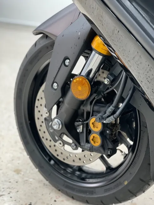 Yamaha T max 2025