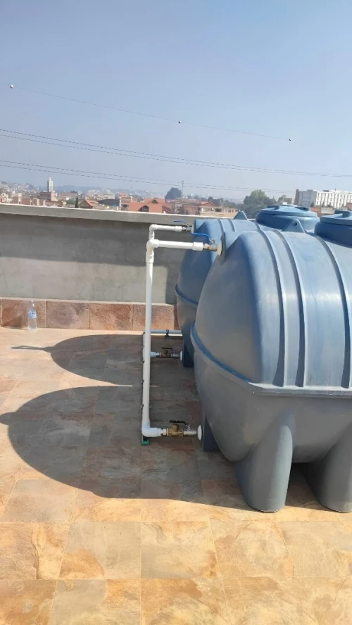 plombier chauffagiste Installation citernes et chauffage central تركيب خزان الماء والتدفئة