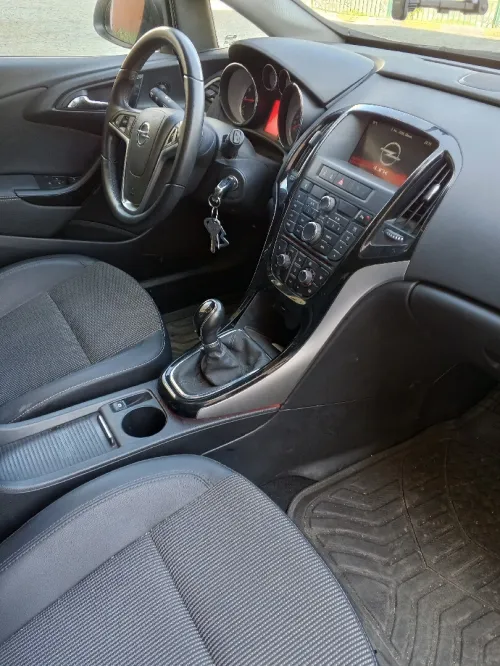 Opel Astra 2017 COSMO