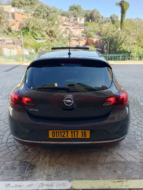 Opel Astra 2017 COSMO