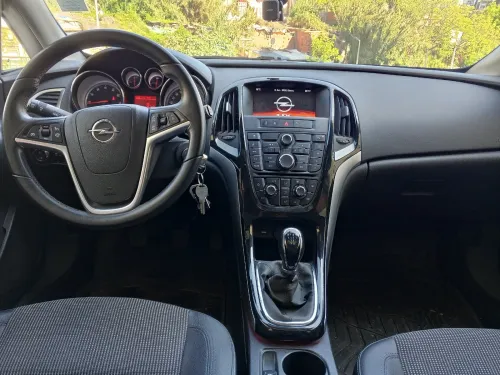 Opel Astra 2017 COSMO
