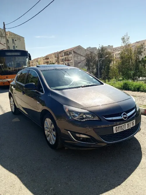 Opel Astra 2017 COSMO
