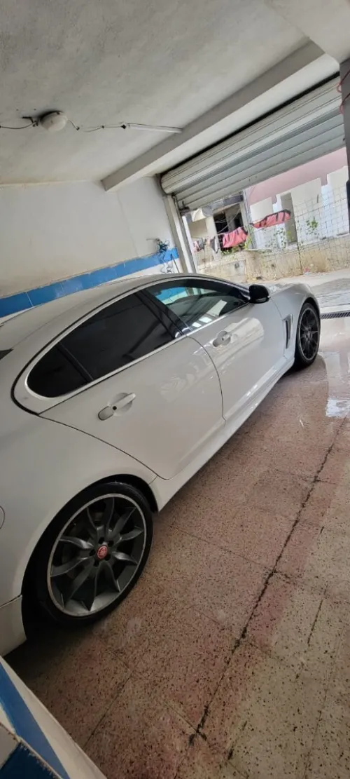 Jaguar XF Sportbrake 2014 