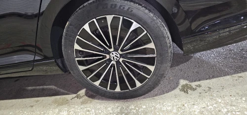 Volkswagen Passat 2023 