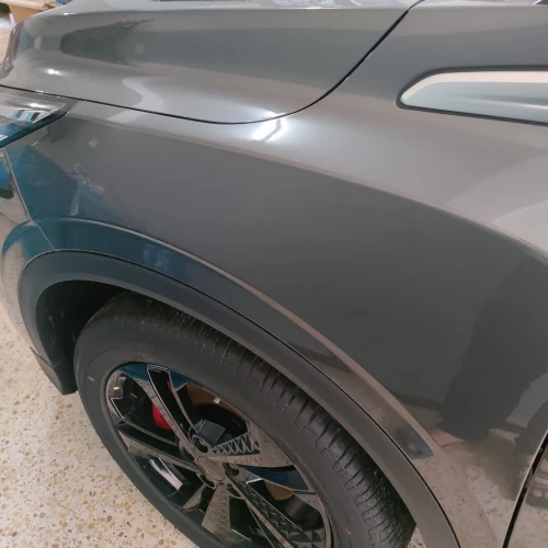 Geely Coolray 2025 