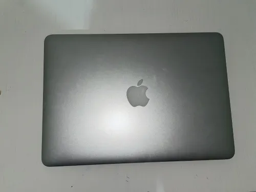 Macbook apple