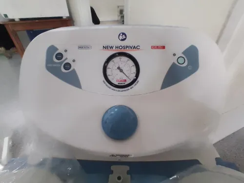 ASPIRATEUR MEDICAL/ ITALIEN. HOSPIVAC. ASKIR 1L