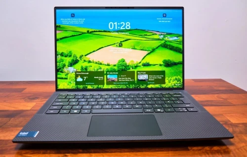 (vendu) Dell Precision 5490 Ultra 7-165H VPRO 64GO RAM 512 GO SSDRTX A2000 ADA