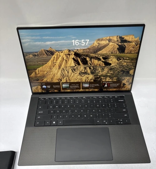 DELL XPS 9530 15.6P i7/13 32G RAM 512 SSD NVIDIA GEFORCE 4050