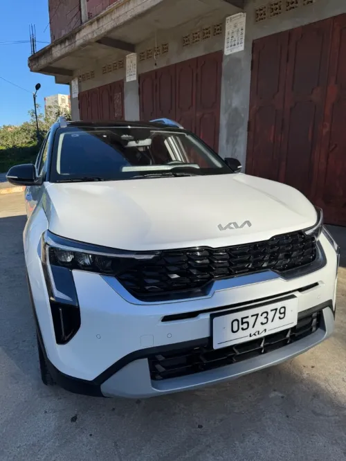 Kia Sonet  2025 Full option