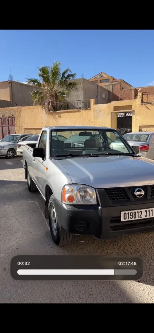 Nissan Japonia 2011 مازوت