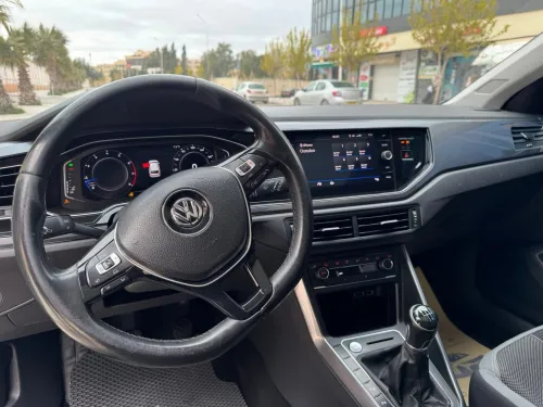 Volkswagen Polo 2019 Carat