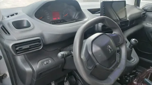 Peugeot Partner 2021 K9