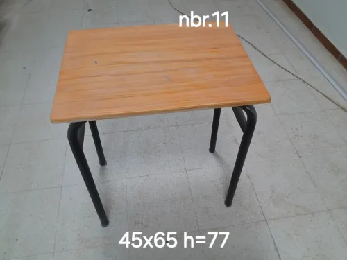 Vends chaises & tables scolaires