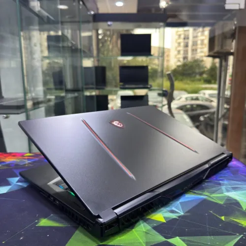 MSI RAIDER GE75 FHD 17.3" IPS 144HZ | INTEL I7-9750H | RTX 2070 8GB | 16GB RAM DDR4 | 512 SSD NVME