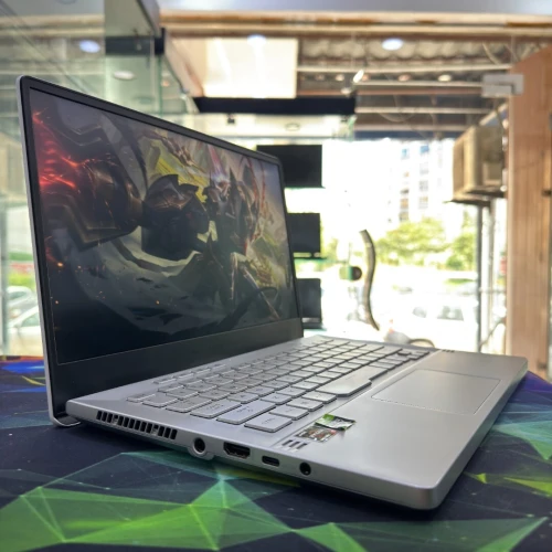 ASUS ROG ZEPHYRUS G14 FHD 14.0" IPS 144HZ | RYZEN 9 5900HS | RTX 3060 6GB | 16GB RAM DDR4 | 1TB SSD NVME