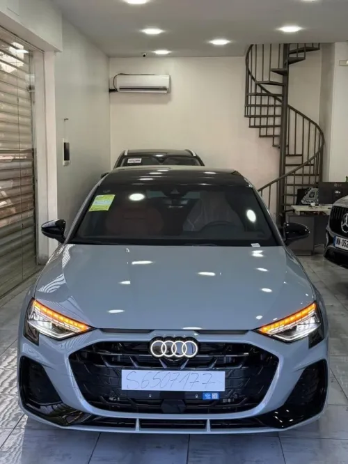 Audi A3 Sportback 2025 Flying spur Edition Premium 