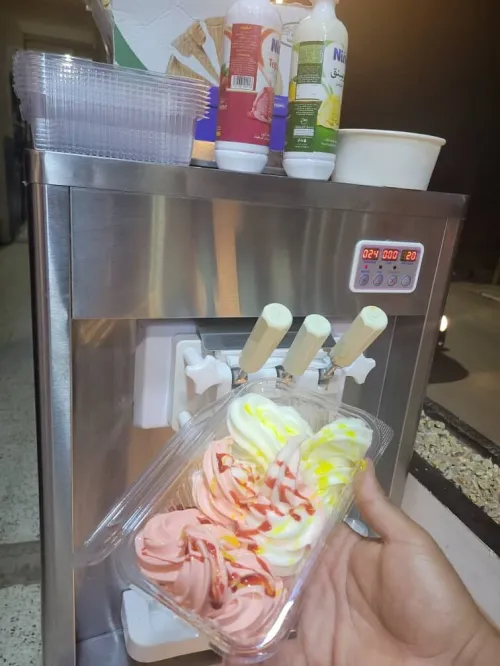 Machine ice cream 