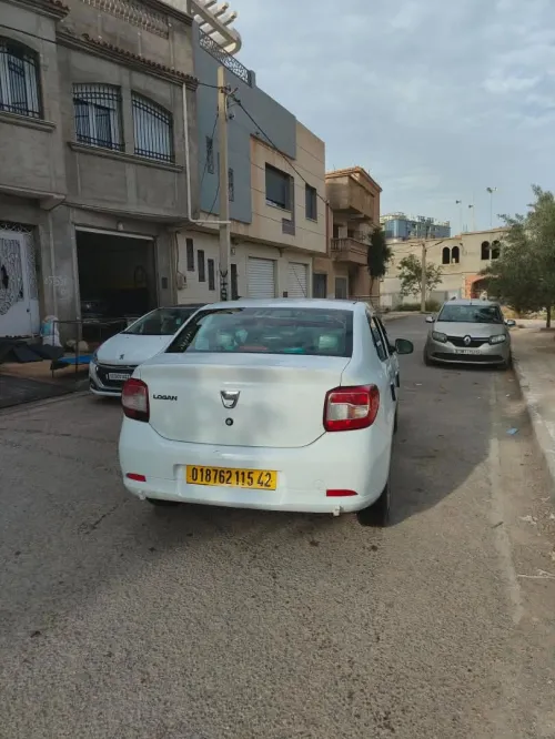 Dacia Logan 2015 Access