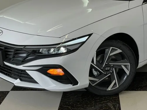 Hyundai Elentra 2025 Elentra