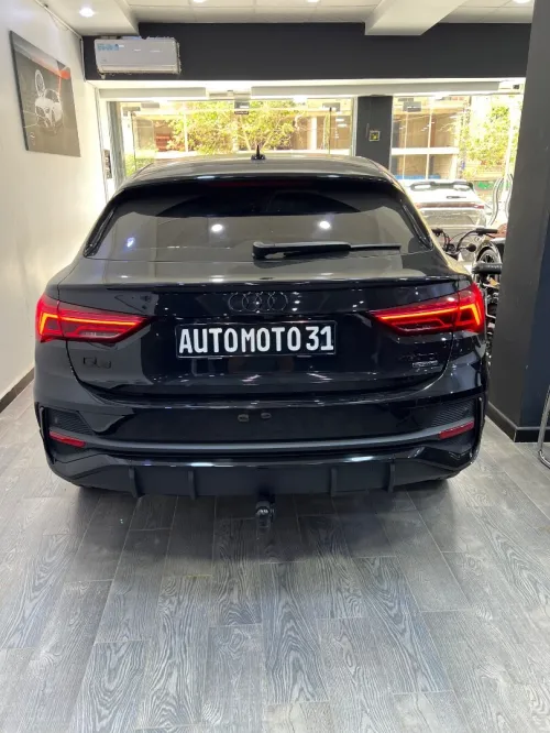 Audi Q3 2024 Sline