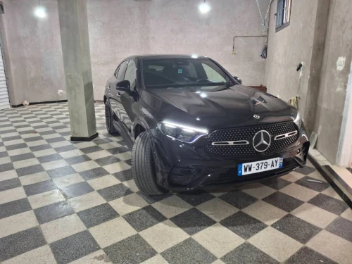 Mercedes Glc moteur essance sport 2024 Amg black édition