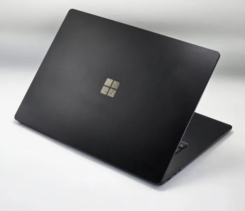 كمبيوتر laptop