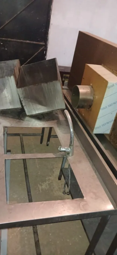 Les étagères+ la haute en inox haja Chaba 
