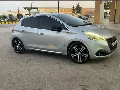 Peugeot HD 2018 GTi lin