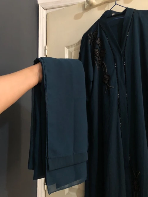 Abaya Dubai avec tres bon prix !!!