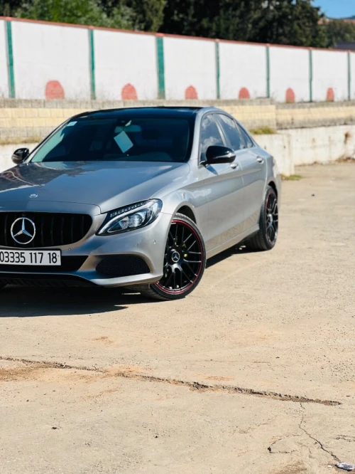 Mercedes Classe C 2017 220 KIT C63s