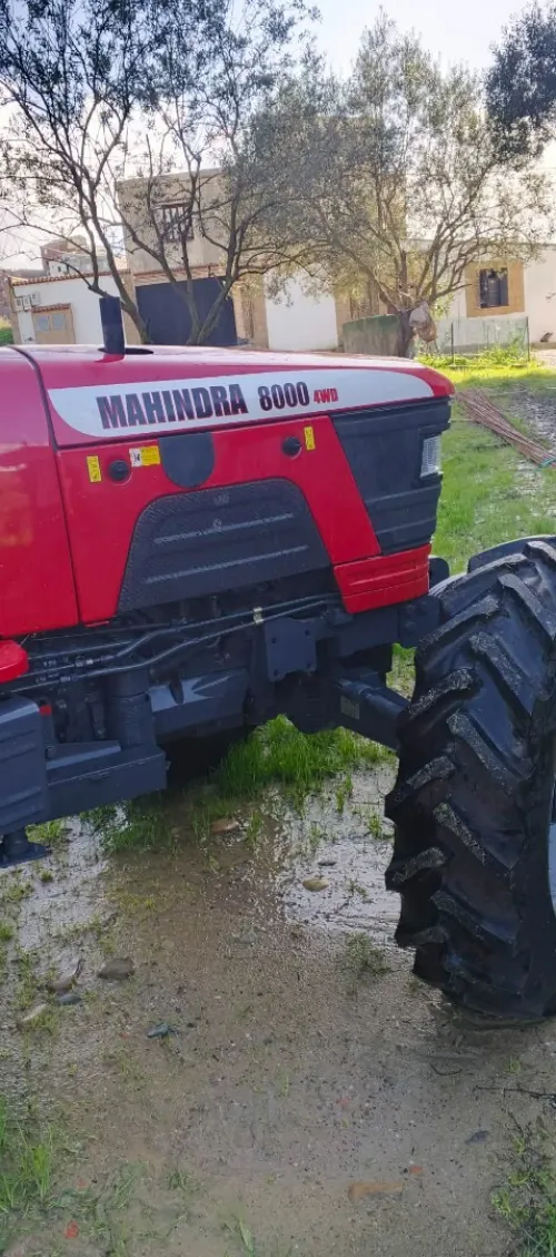 Mahindra 8000 2025