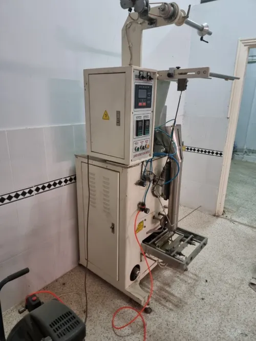 Machine de emballage et conditionnement 